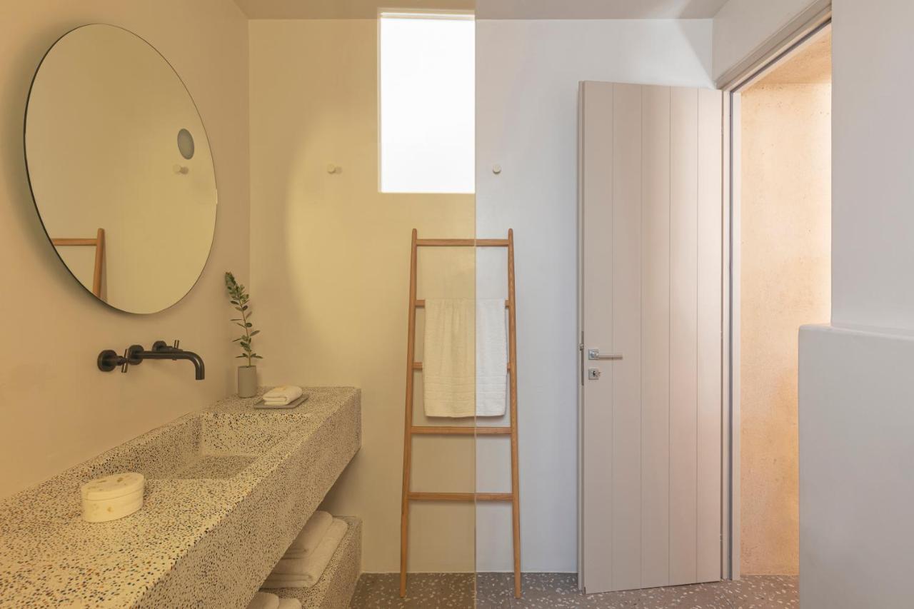 Ethos Vegan Suites Fira  Ngoại thất bức ảnh