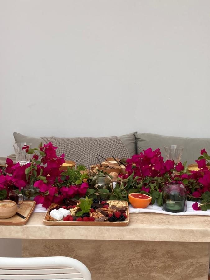Ethos Vegan Suites Fira  Ngoại thất bức ảnh